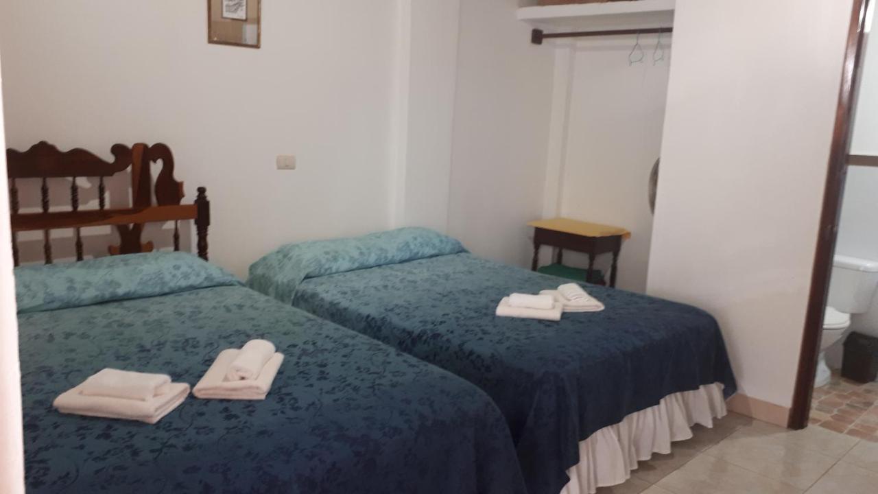 Hostal Villa Brisa บาเยนิตา ภายนอก รูปภาพ