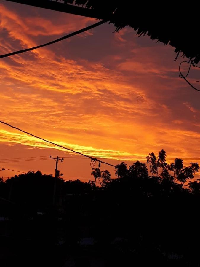 Hostal Villa Brisa บาเยนิตา ภายนอก รูปภาพ